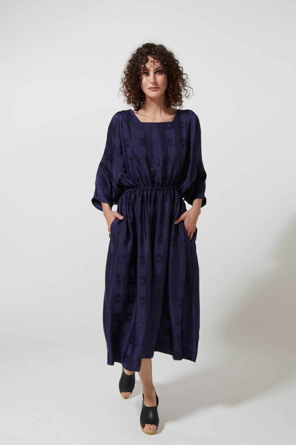 205 - Robe Neptune Mosaique Marine 2x