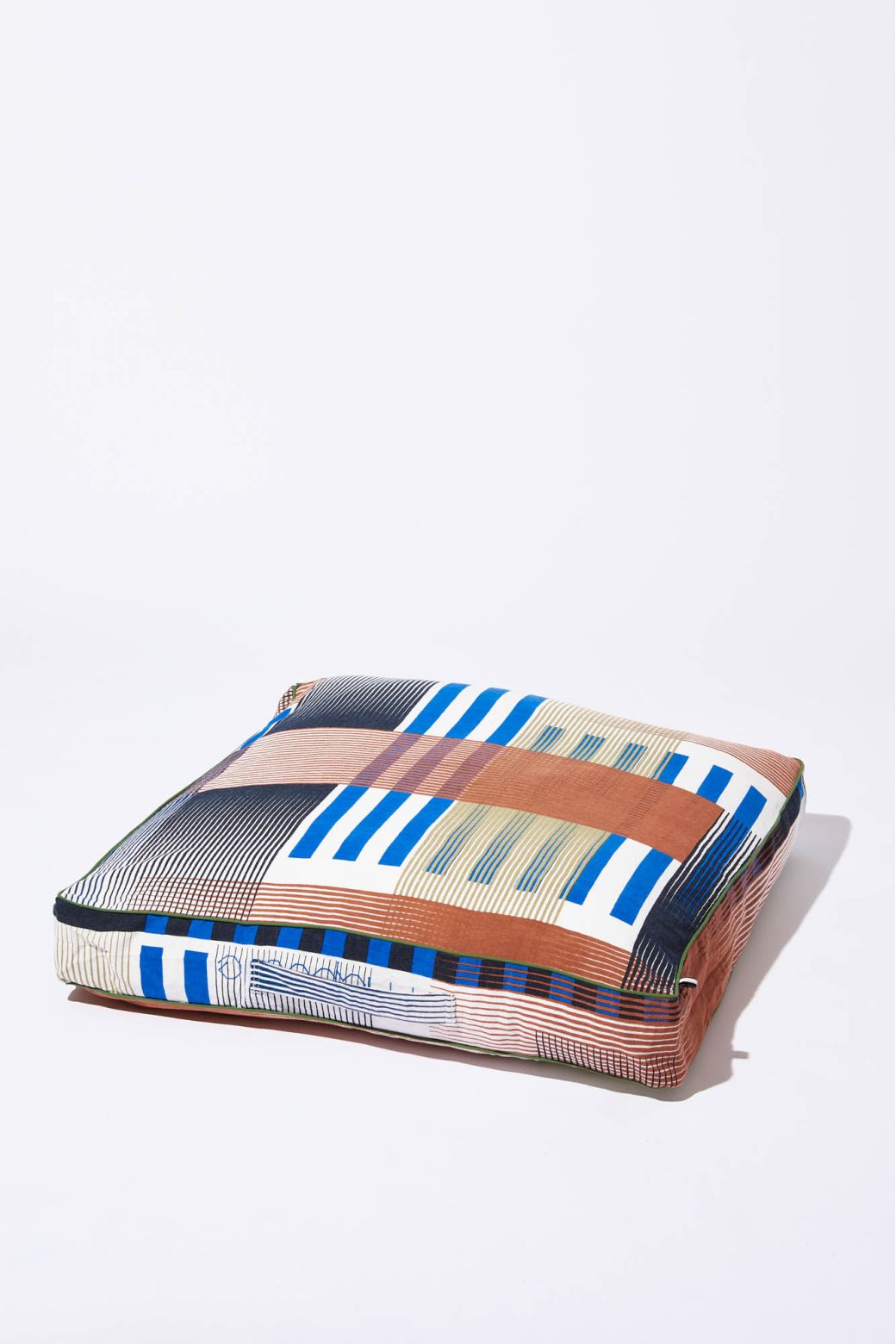 100 - BLUE FLOOR CUSHION VIBRANT PACK OF 2