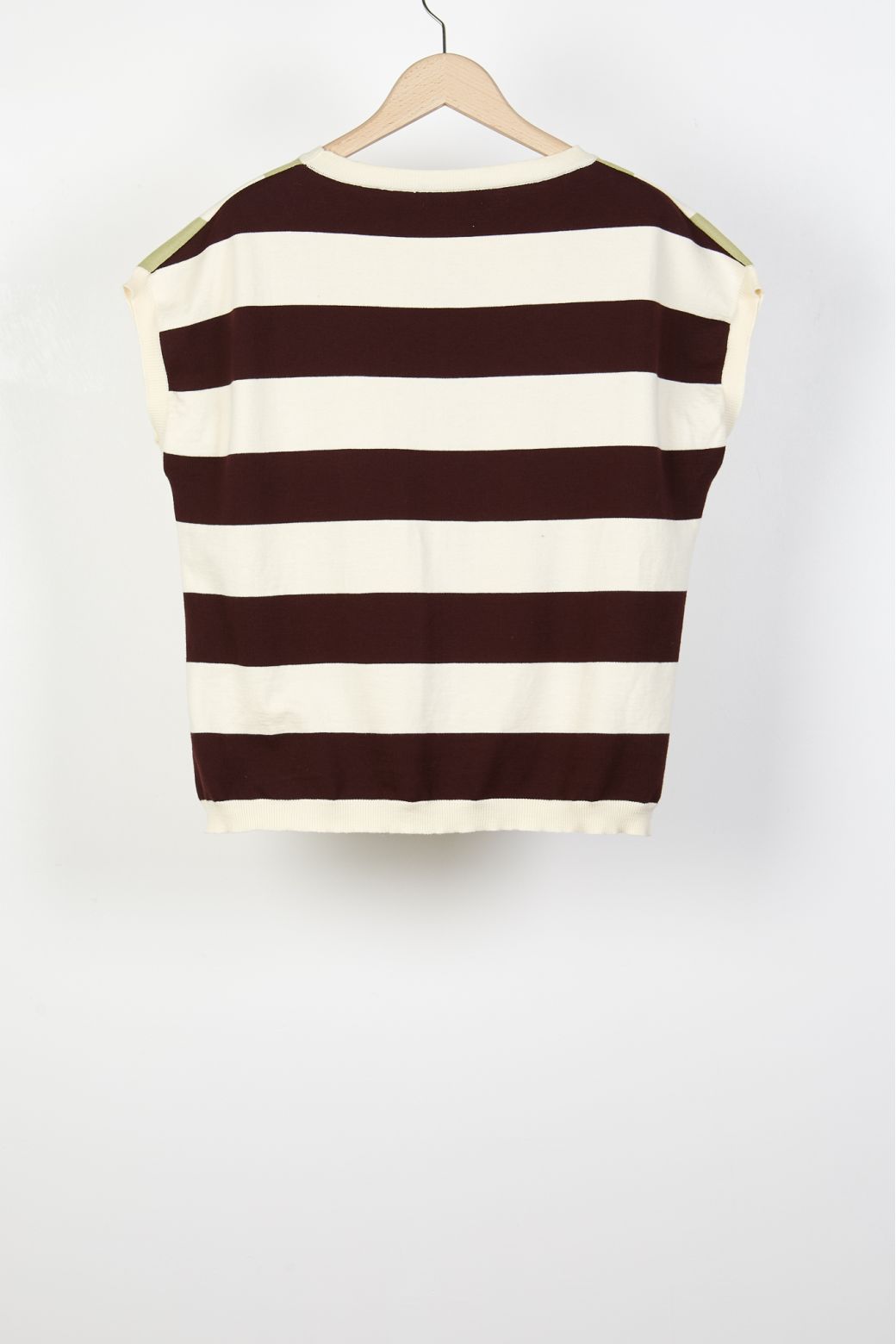 252 - TOP RIVIERA BUREN VERTLOT DE 2