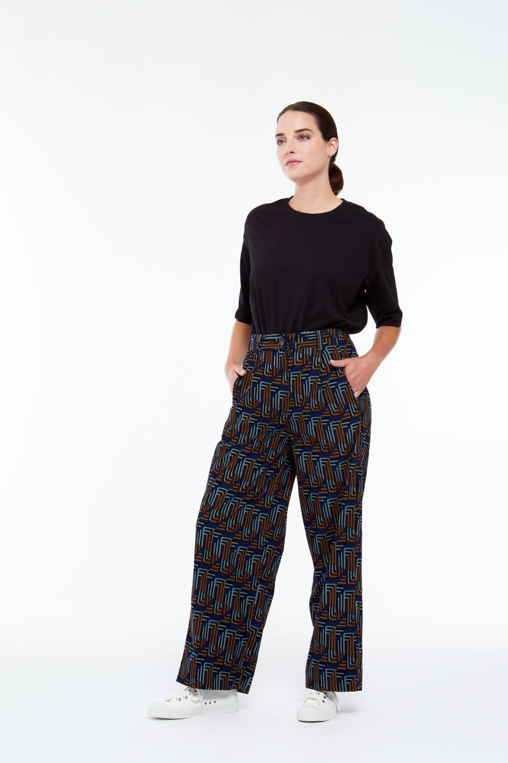 204 - PANTALON VICTOR ATOME NUIT LOT DE 2