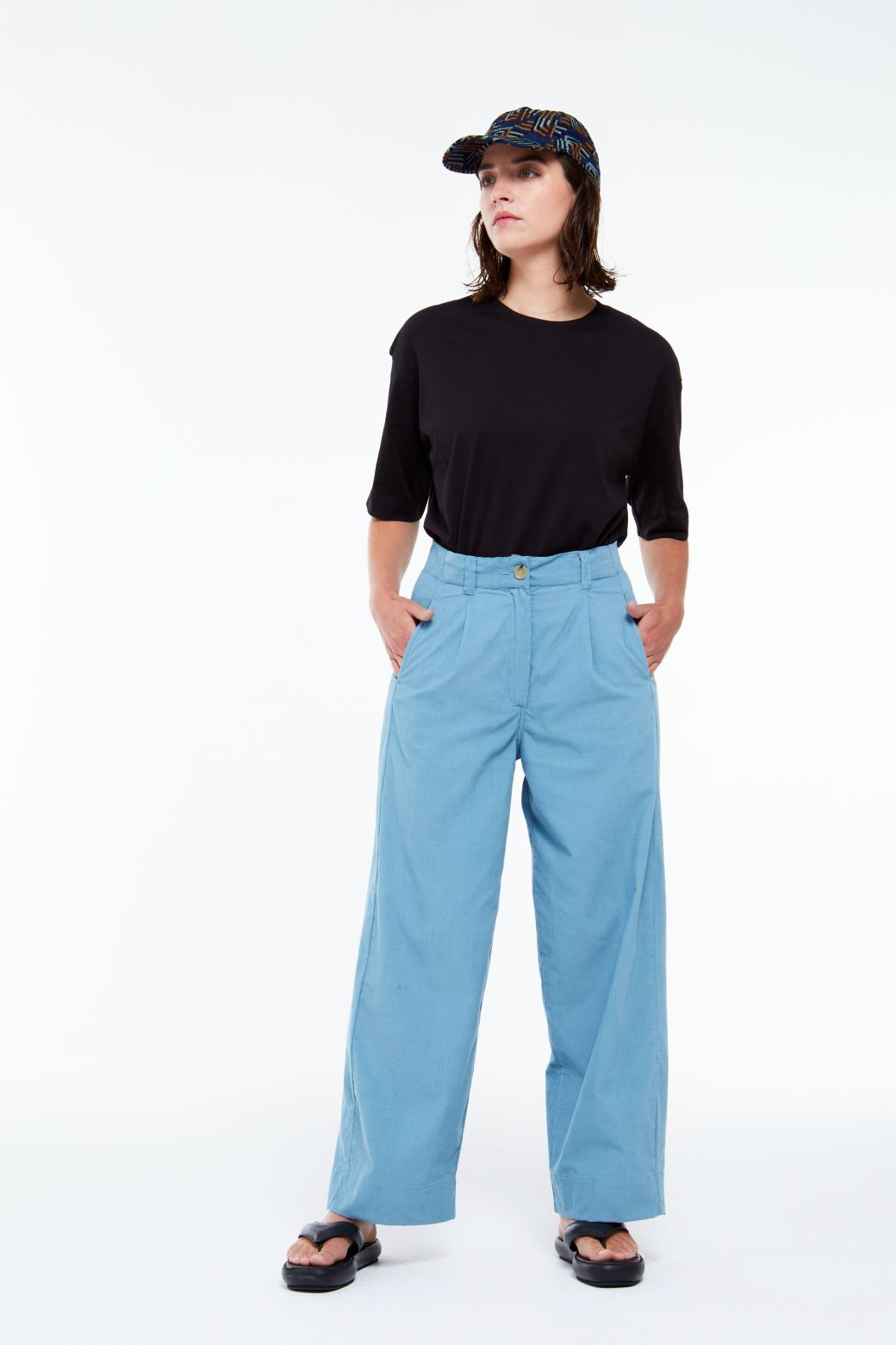 205 - PANTALON VICTOR MADONE BLEU GRIS LOT DE 2