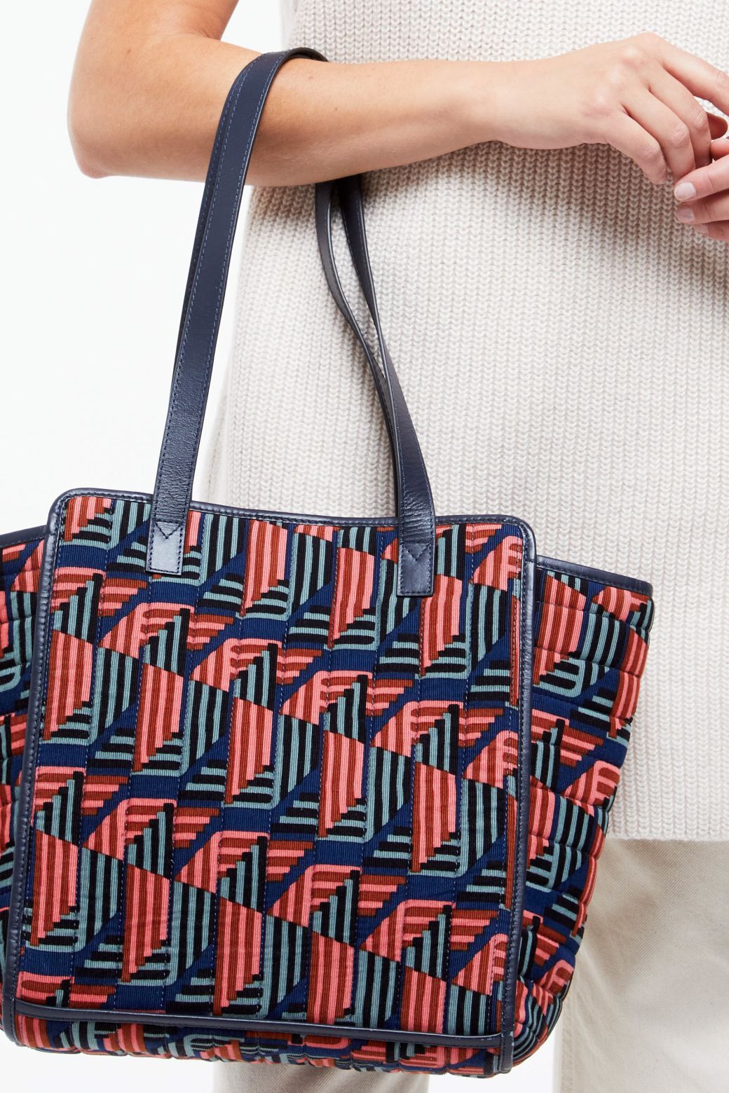 222 - SAC ILDA ATOME CORAIL LOT DE 2