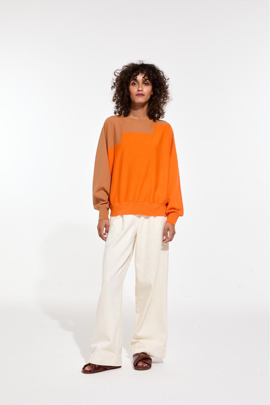 153 - Tan Eliott Milos Sweater Pack Of 2